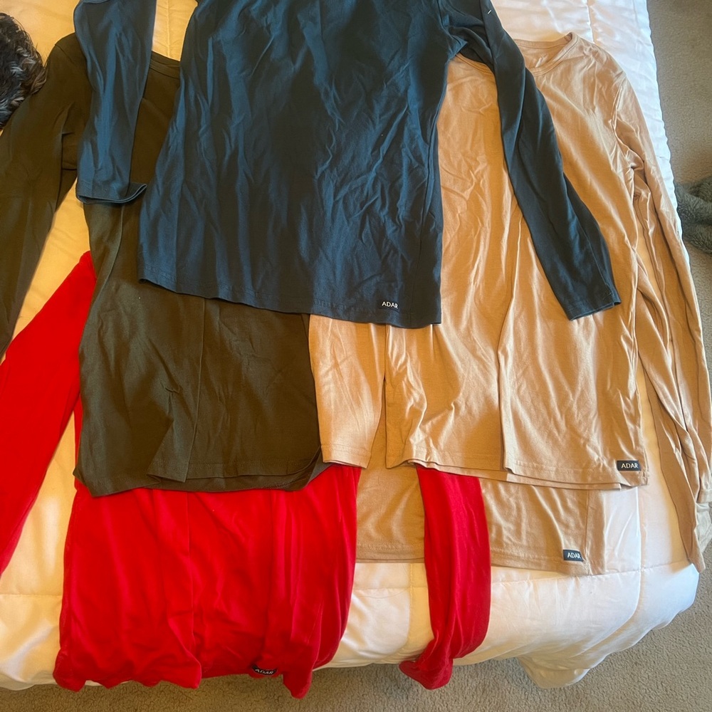 5 Adar Underscrub comfort long sleeve tee